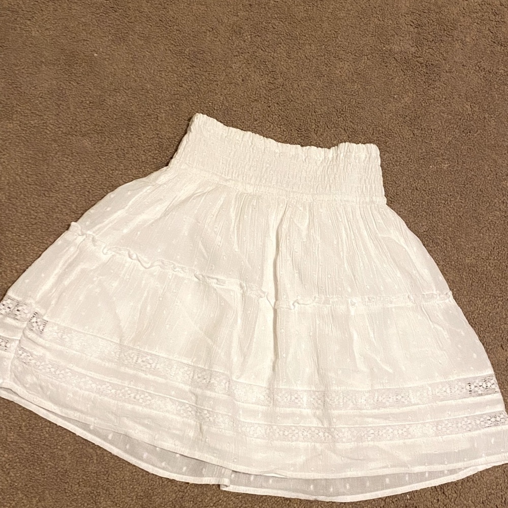 lace white cinched HOLLISTER skirt